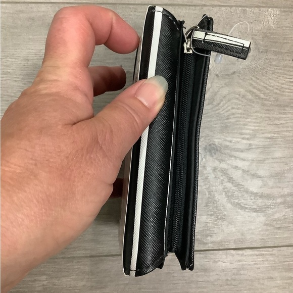 Mundi Wallet Amsterdam Indexer Safe Keeper Lock Identity Shield Black White NWT - Picture 3 of 7